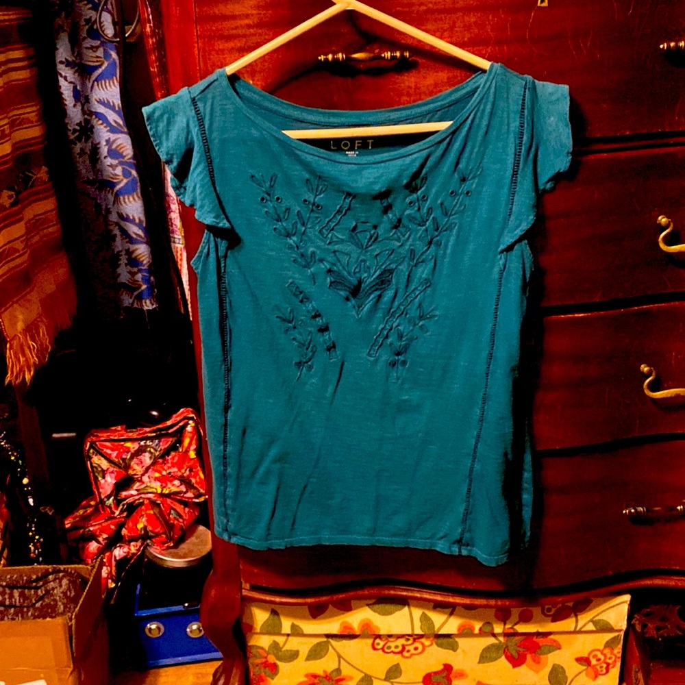 Ann Taylor Teal short sleeve shirt